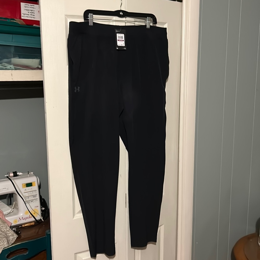 Black under armor sweat pants